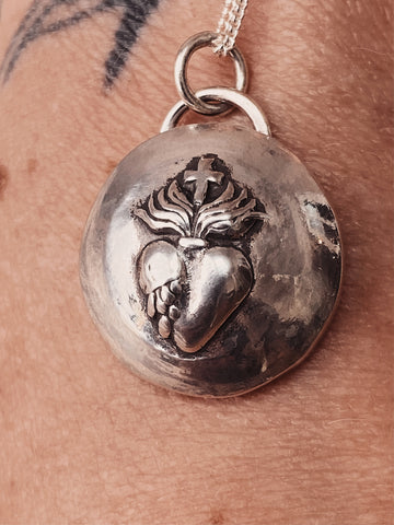 Bleeding Heart Sacred Heart Button Necklace. Hollowform.